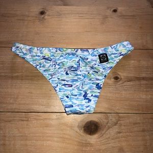 *RARE* JOLYN WHALE BOTTOMS